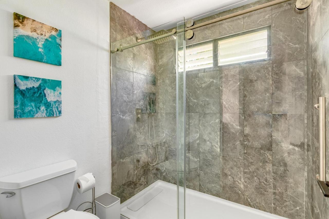 Newly Renovated Condo With Sup Paddle Boards And Golf Clubs Included Kailua-Kona Ngoại thất bức ảnh