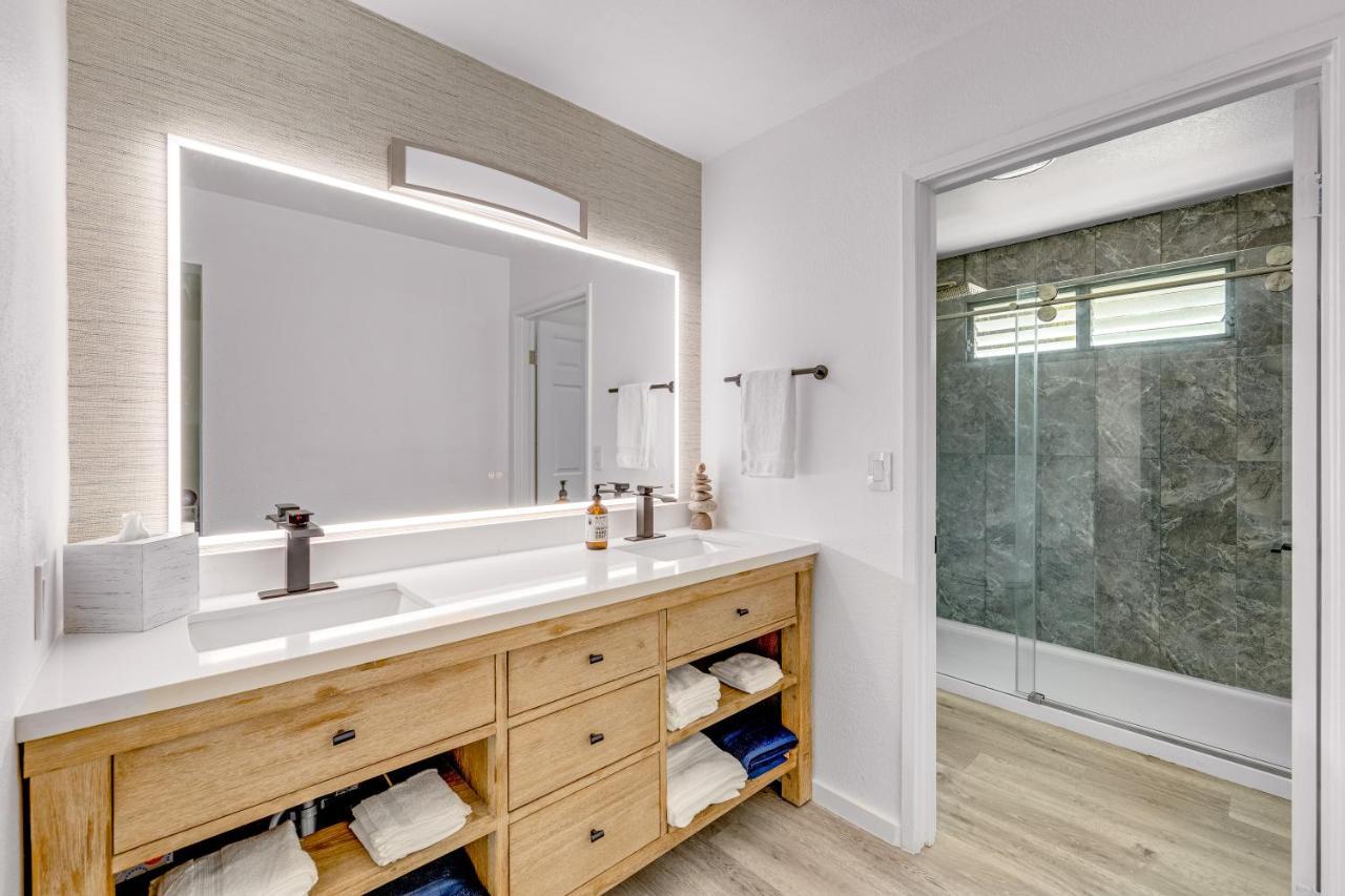 Newly Renovated Condo With Sup Paddle Boards And Golf Clubs Included Kailua-Kona Ngoại thất bức ảnh