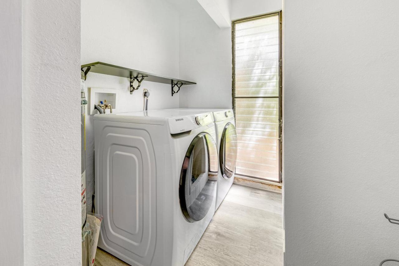 Newly Renovated Condo With Sup Paddle Boards And Golf Clubs Included Kailua-Kona Ngoại thất bức ảnh