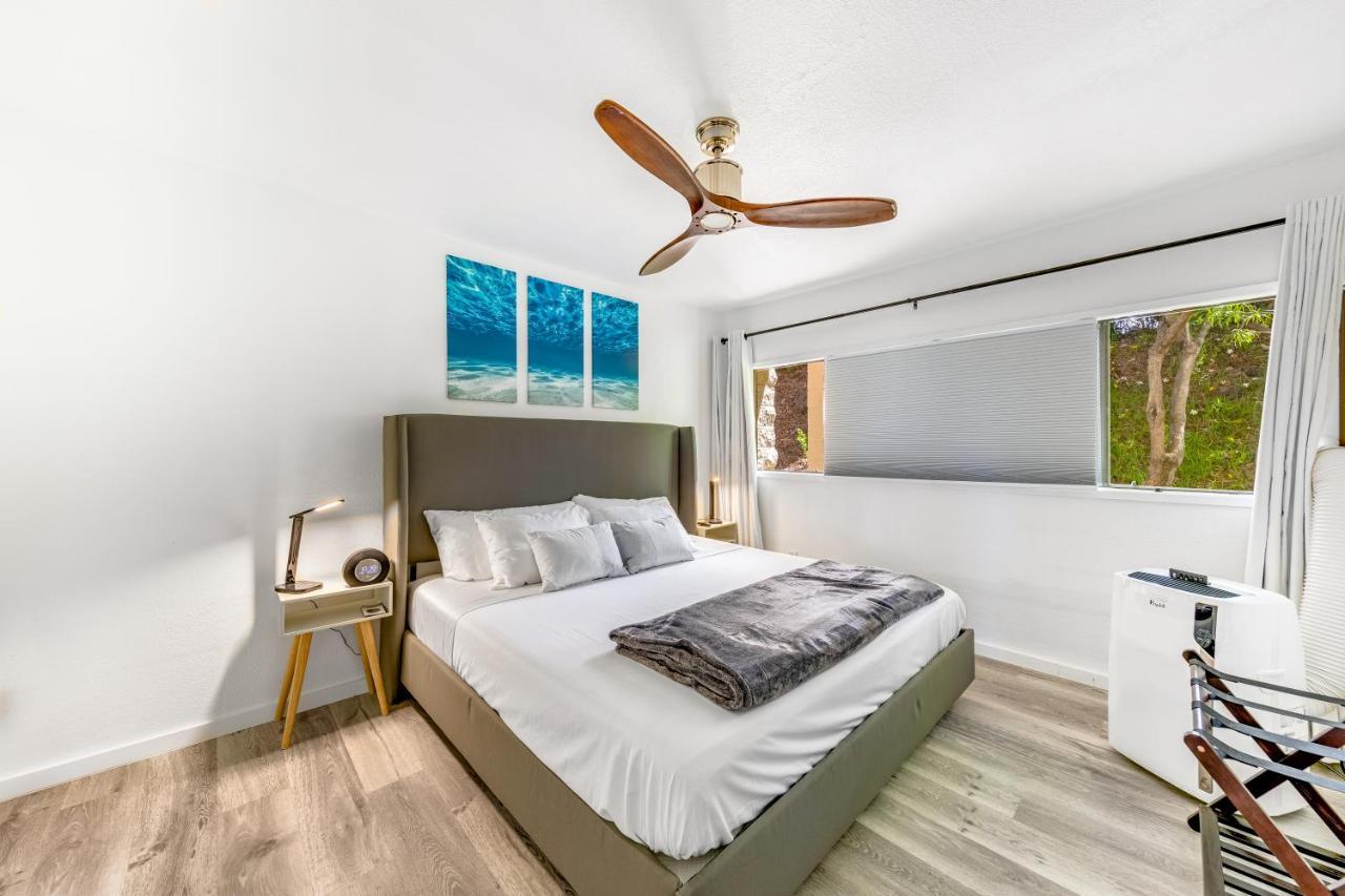 Newly Renovated Condo With Sup Paddle Boards And Golf Clubs Included Kailua-Kona Ngoại thất bức ảnh